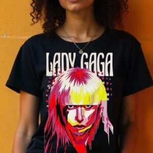 Tshirt Lady Gaga Poker Face - preta