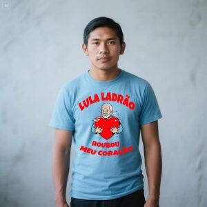 Camiseta (T- Shirt) Lula Ladrão Roubou Meu Coração